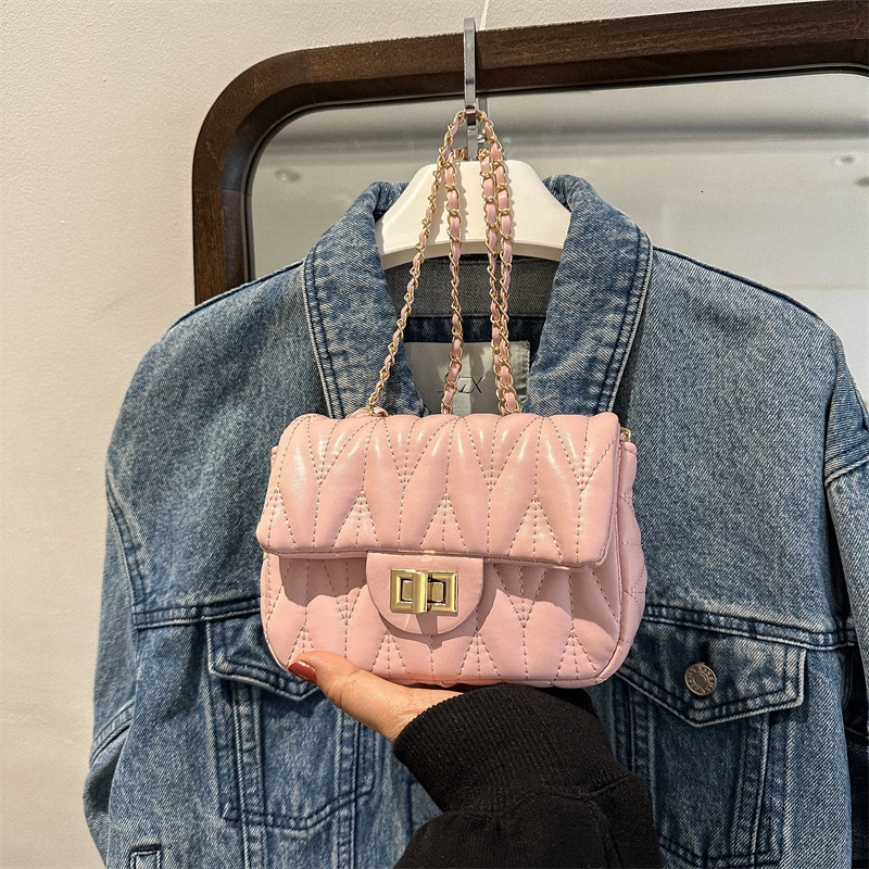 2023 Spring/Summer New Fashion Chain gge Single Shoulder Crossbody Small Square Women's Bag Mixed Batch F13.9-08.27