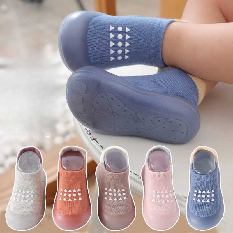 Baby boy girl first walker childrens socks shoes anti slip floor socks childrens soft rubber sole childrens socks baby boots M240827