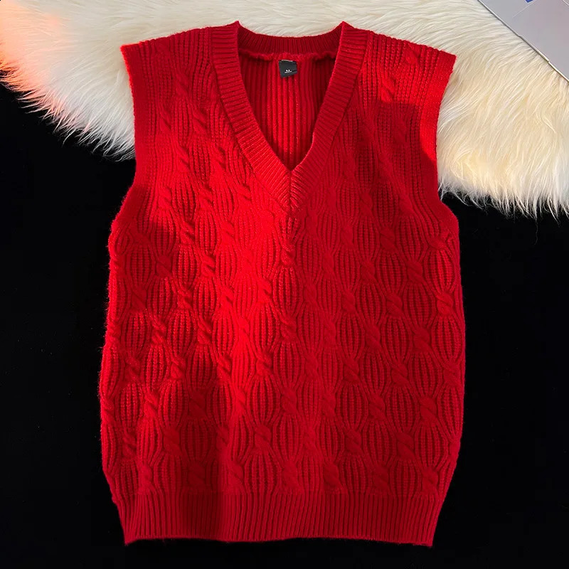 Warm Fashionable Twisted Stripe Mens Sweater High Quality Mens Casual Solid Color Vest Cotton Soft Yarn Fabric V Neck Clothing 240826