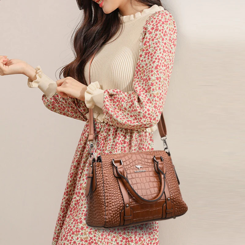 y genuine leather womens bag pattern shoulder cross body large capacity shopping cart casual handbag 240826