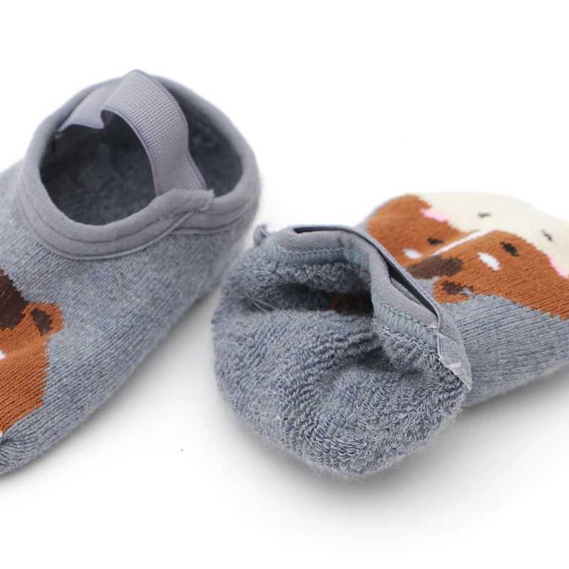 1 pair of fashionable baby girl boy cute cartoon anti slip cotton childrens floor socks animal pattern newborn first walking shoes M240827