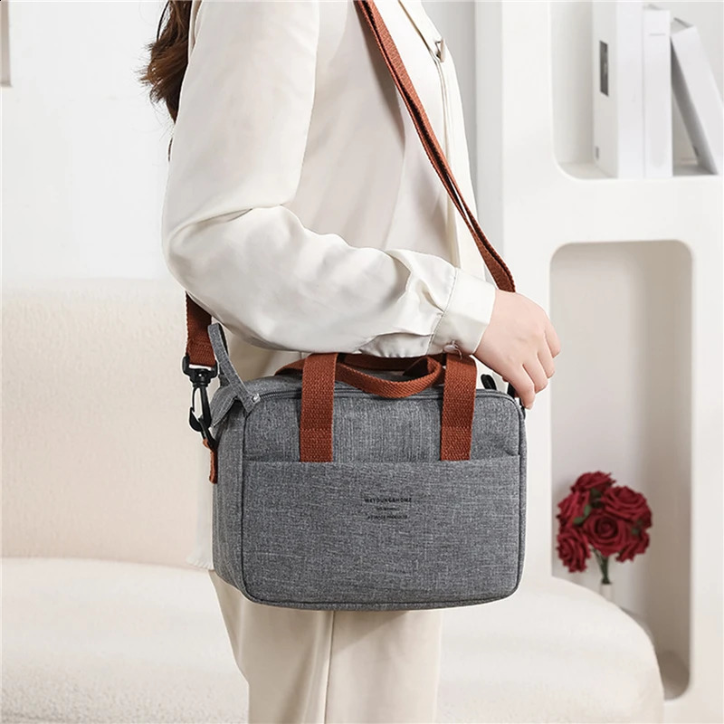 Portable lunch bag suitable for OL women thermal insulated box handbag cooler waterproof bento office food shoulder 240826