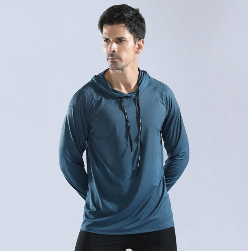 Autumn and winter thick running shirt mens long sleeved hooded gym Tshirt fitness training quick drying breathable sports 240827