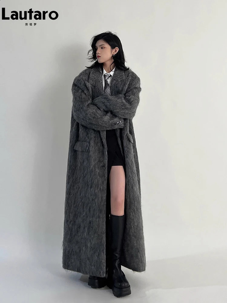 Lautaro Autumn and Winter Clothing Womens Ultra Long Casual Warm Grey Wool Blended Coat Maxi Fluffy 240826