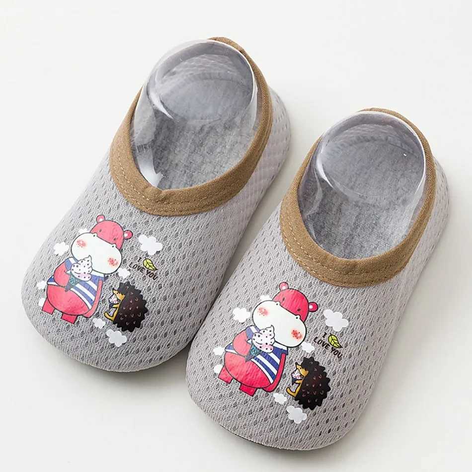 Baby and toddler shoes with anti slip soft sole first step for childrens spring and summer cartoon 6-month-4 year old childrens shoes M240827