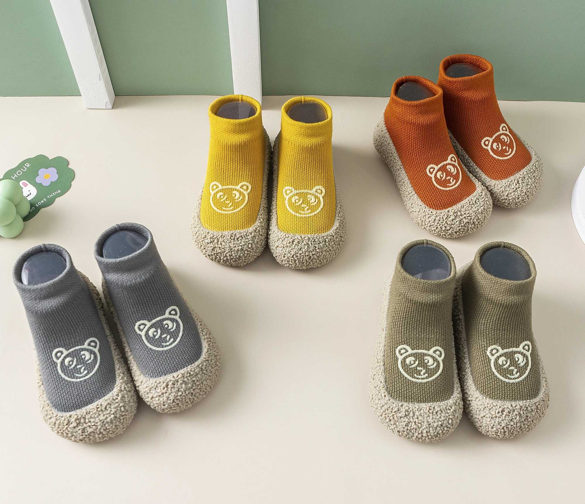 Baby and toddler barefoot socks shoes baby boys and girls anti slip shoes spring and summer soft soled sports shoes childrens first walker M240827