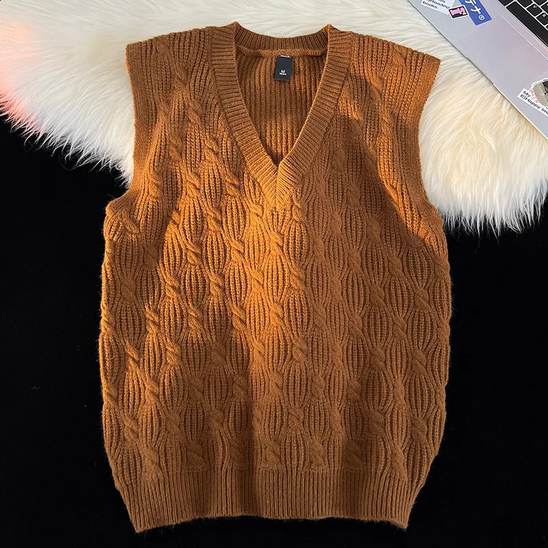 Warm Fashionable Twisted Stripe Mens Sweater High Quality Mens Casual Solid Color Vest Cotton Soft Yarn Fabric V Neck Clothing 240826