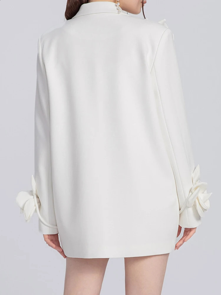 SHENGPALAE Three-d Flower Spliced Blazers For Women Niche Solid Color Versatile Suit Jacket Spring Trendy 5R8937 240826