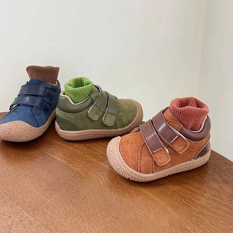 Autumn childrens baby shoes with soft sole and smooth surface newborn baby girls and boys shoes baby casual shoes M240827