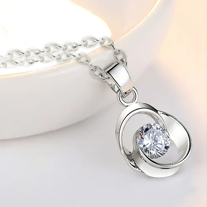 Elegant S925 Sterling Silver Plated Rose Flower Pendent Necklace for Women Ladies Lovers Girlfriend Crystal Necklace Jewelry Gift