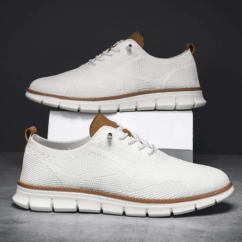 Summer mesh mens sports shoes lightweight and breathable casual shoes mens sports shoes Plus size 39-48 cool outdoor walking shoes 240827