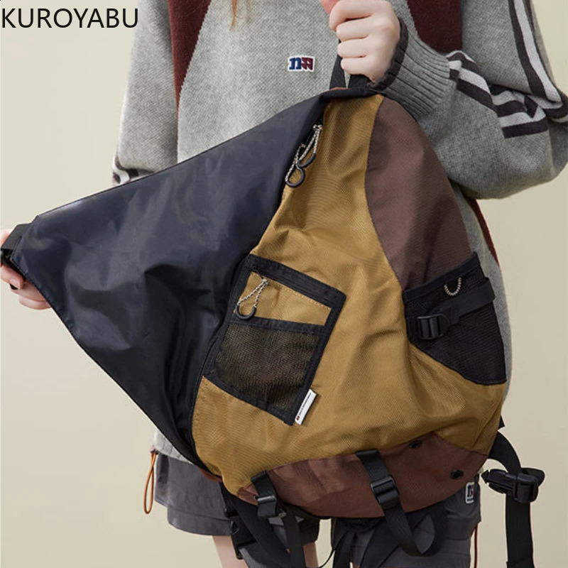 Chic Large Capacity Women Chest Pack Casual Hip Hop Travel Unisex Crossbody Bag High Quality Nylon Y2k Shoulder Bag Bolsos Mujer 240827