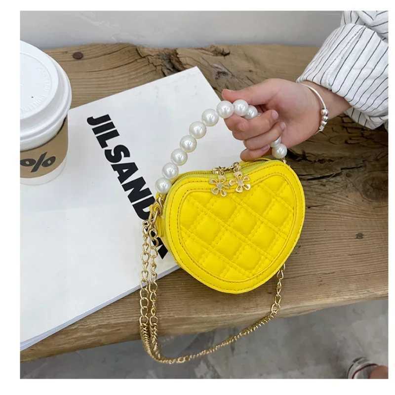 Kids Leather Purses and Handbags Mini Crossbody Bags for Girls Heart Messenger Bag Toddler Pearl Tote Hand BagsXJ240823
