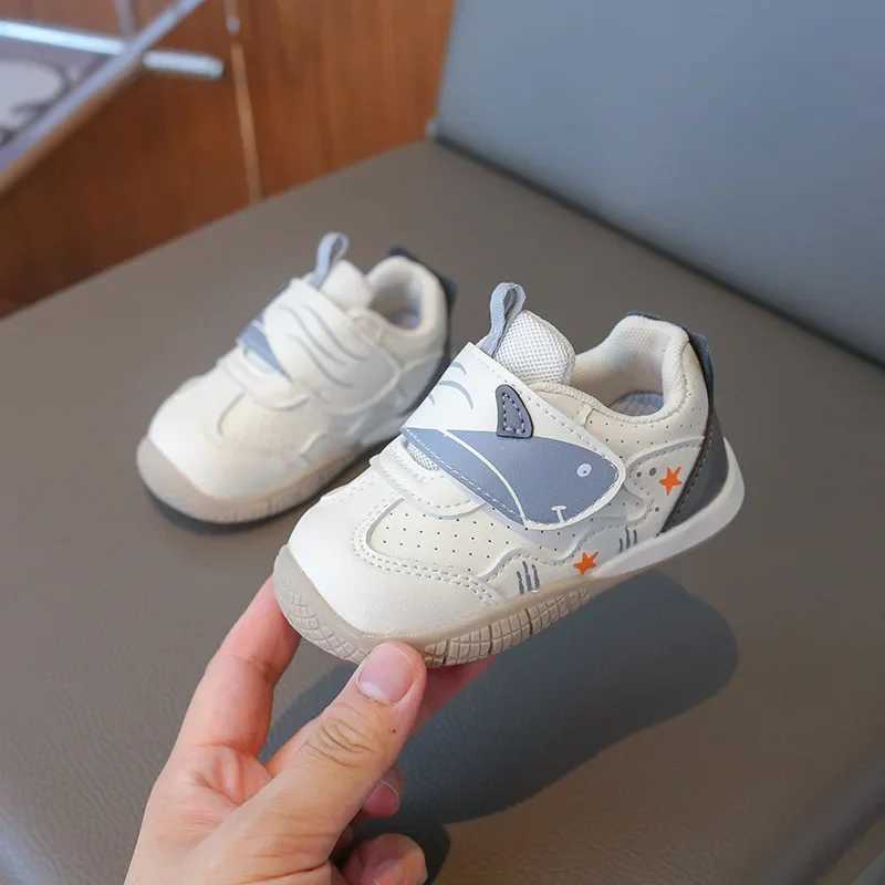 Baby trend sports shoes for young children boys and girls casual outdoor shoes childrens non slip soft sole first walking shoes childrens apartment M2