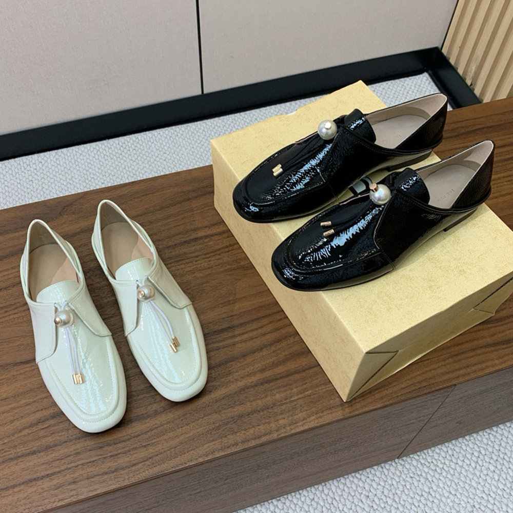 Top quality Soft patent leather flat loafer loafers Dress shoes womens Real leather shoes Luxury designer Multi functional Mueller shoes Vacation Office shoes 35-43