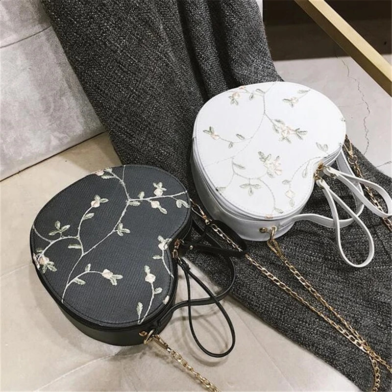 Lace Shoulder Bag Peach Heart Women Bags 2024 Embroidery Handbag Portable Girl Diagonal Heartshaped Chain For 240826