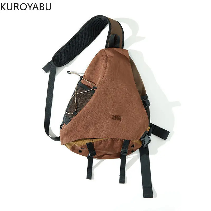 Chic Large Capacity Women Chest Pack Casual Hip Hop Travel Unisex Crossbody Bag High Quality Nylon Y2k Shoulder Bag Bolsos Mujer 240827