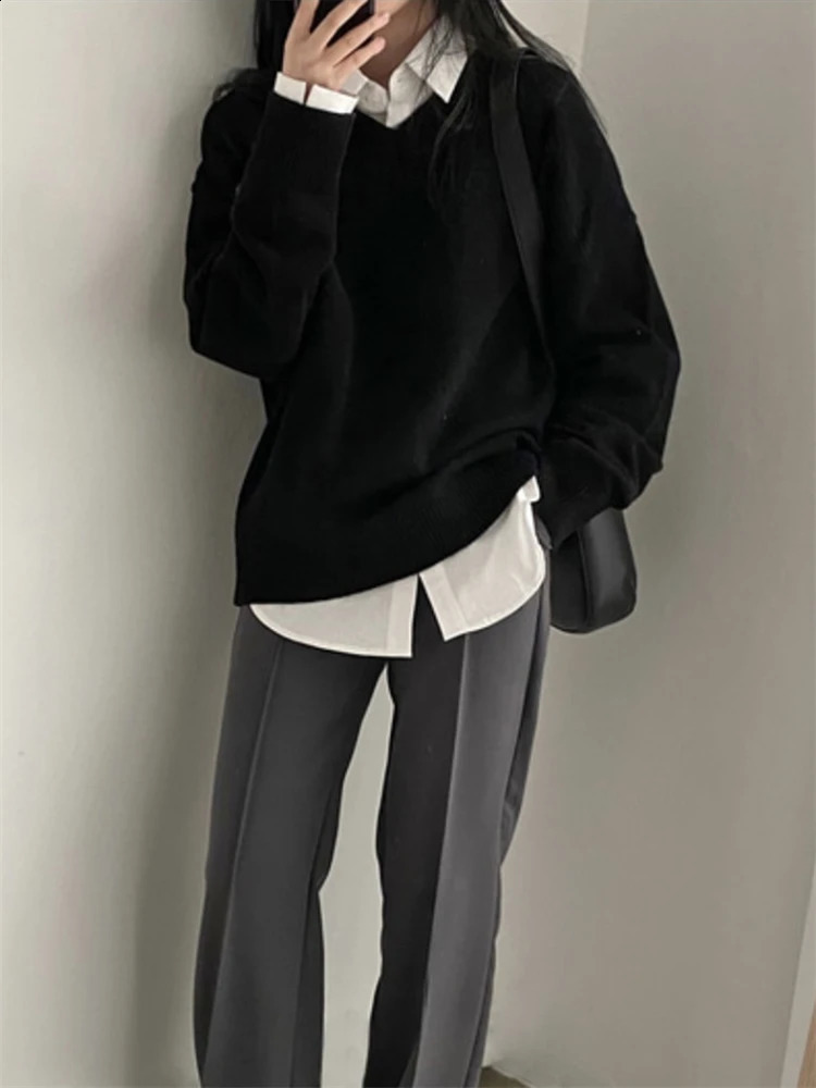 REALEFT autumn black oversized womens sweater casual loose long sleeved Vneck knitted with floral pattern for women 240826