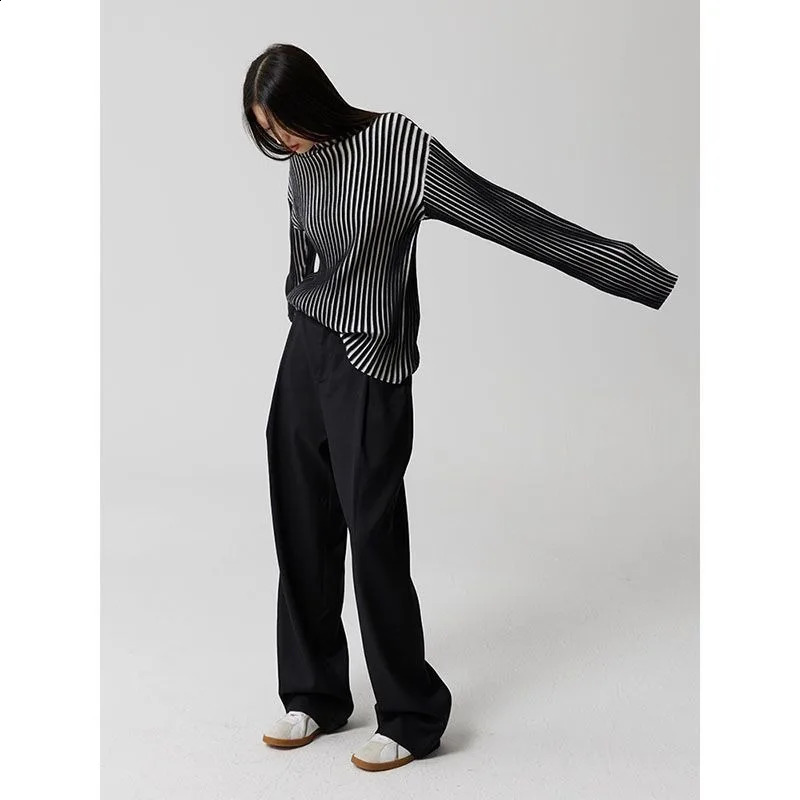 Womens sports shirt Y2k top stand collar long sleeved tuning jumper retro fashion striped knitted ral coat lapel