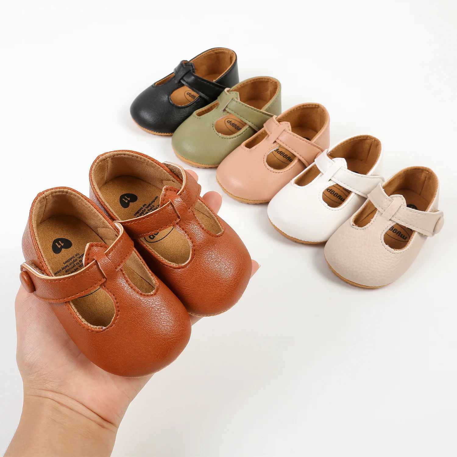 Retro baby shoes baby and toddler anti slip first mover classic rubber soft sole flat PU first mover newborn mocha M240827