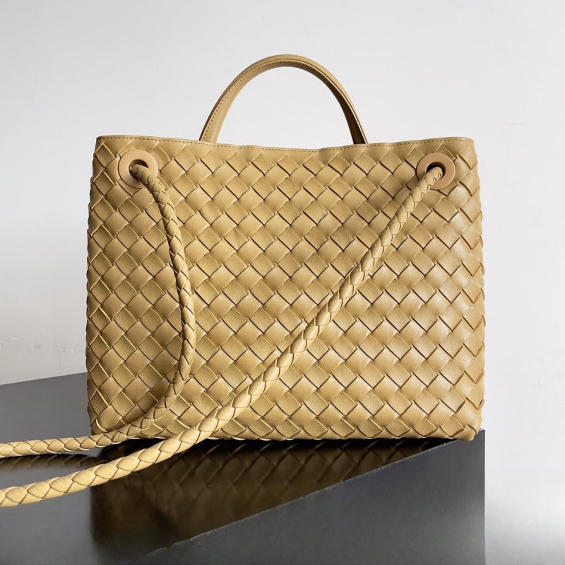 10A Mirror Quality Designer Andiamo Women's Leather Versatile Woven Handle Handbag Sheepskin White Crossbody Parachute Bag
