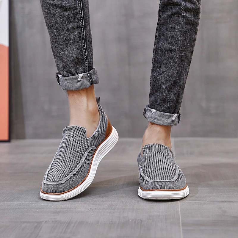 autumn mens mesh boat shoes breathable and fashionable casual shoes soft driving shoes lightweight and sliding large size 39-47 240827