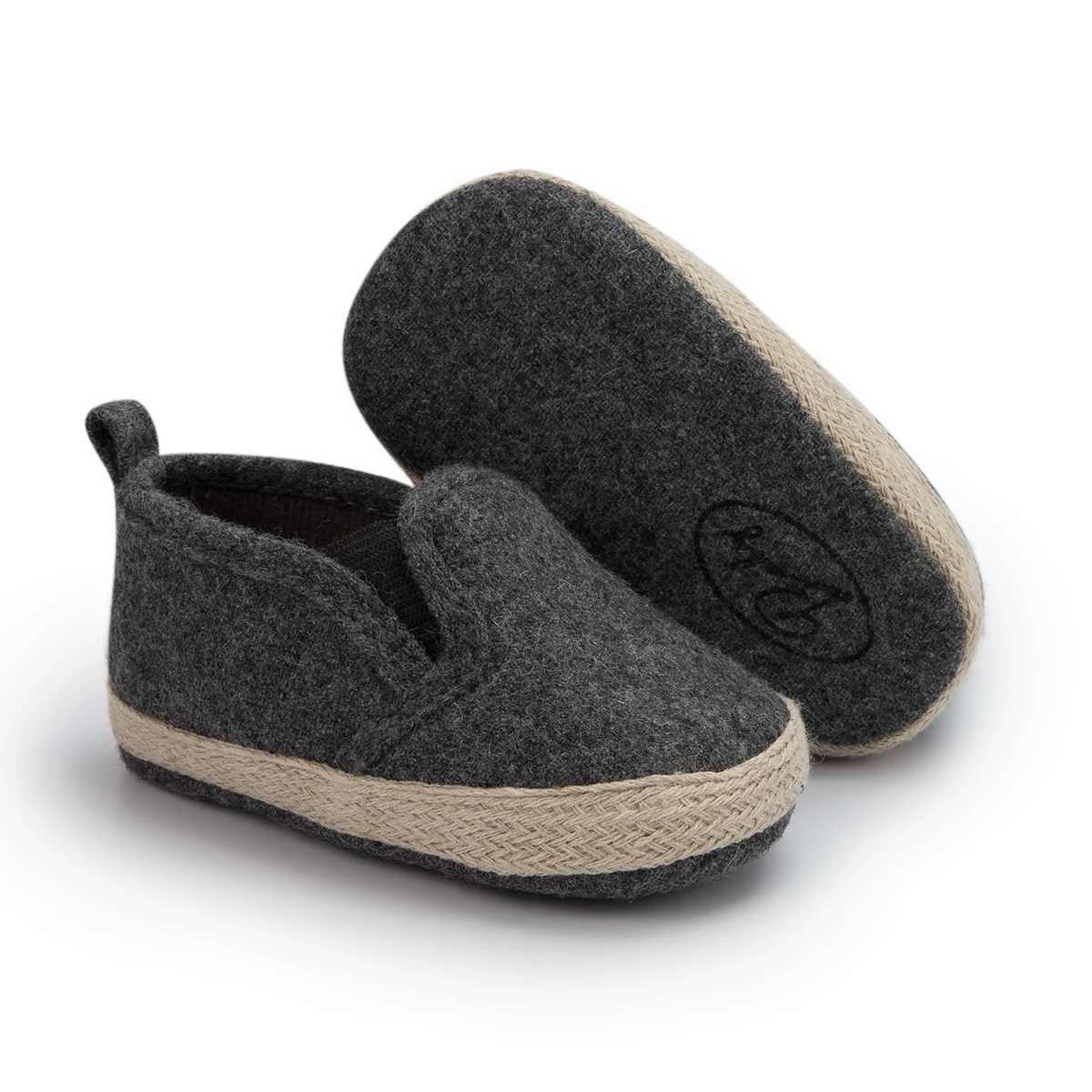 New baby shoes for boys and girls casual shoes with soft sole anti slip PU leather cotton baby first mover baby crib 4 colors newborn M240827