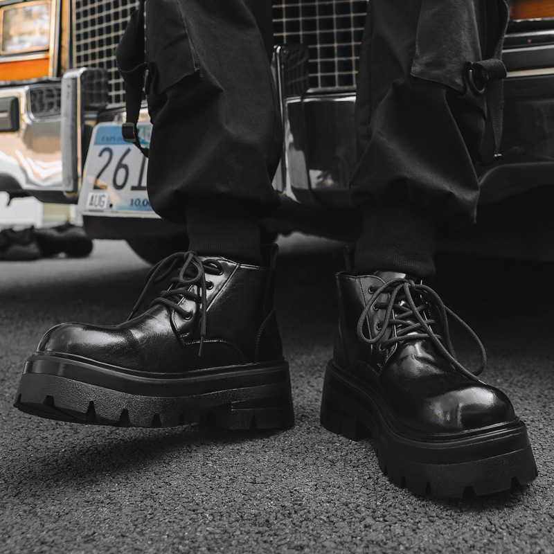 CMM Boots Men New Short Boots British High Top Leather Shoes Thick Soled Mid Top Leather Boots Trendy
