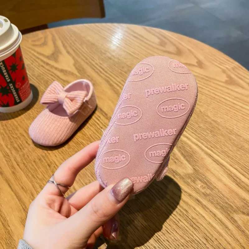 Spring/Summer Baby Step Shoes 0-1 Year Old Anti slip Soft Bottom Princess Sandals M240827