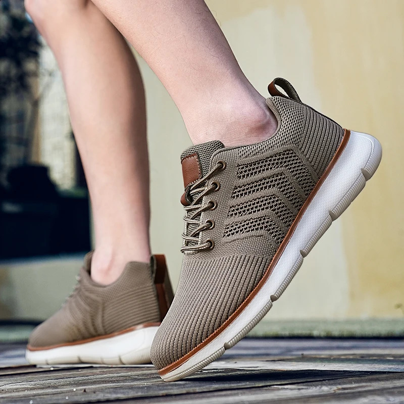 2024 Mens Shoes Lightweight Breathable Knitted Mens Casual Sports Shoes Solid Color Low Top Comfortable Walking Shoes Size 39-48 240827