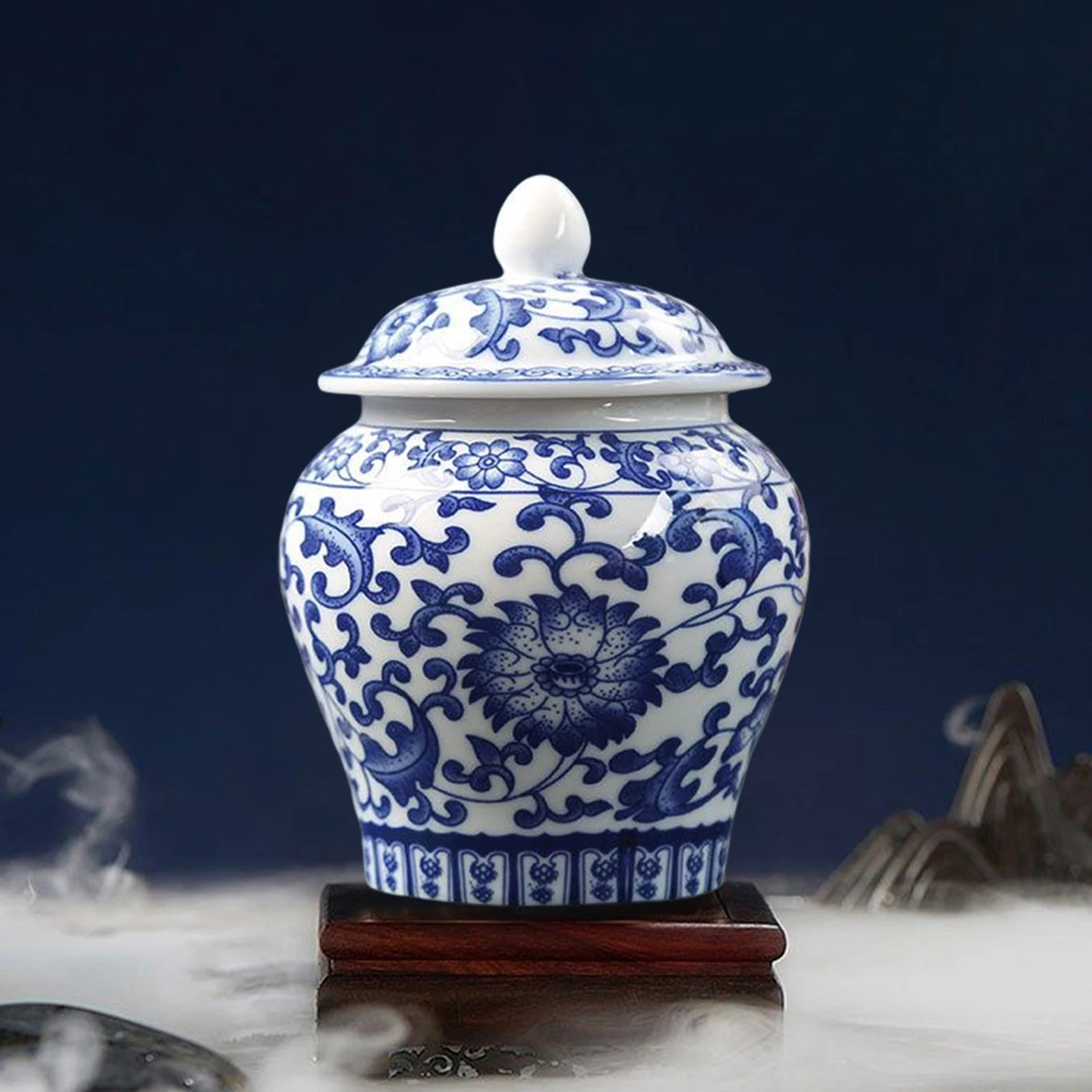 Vintage Bottle Vase Ceramic Ginger Jar with Lid Chinese Classical Decorative Jar Celadon Vase Storage Jars Candy Pots Home Decor 240826