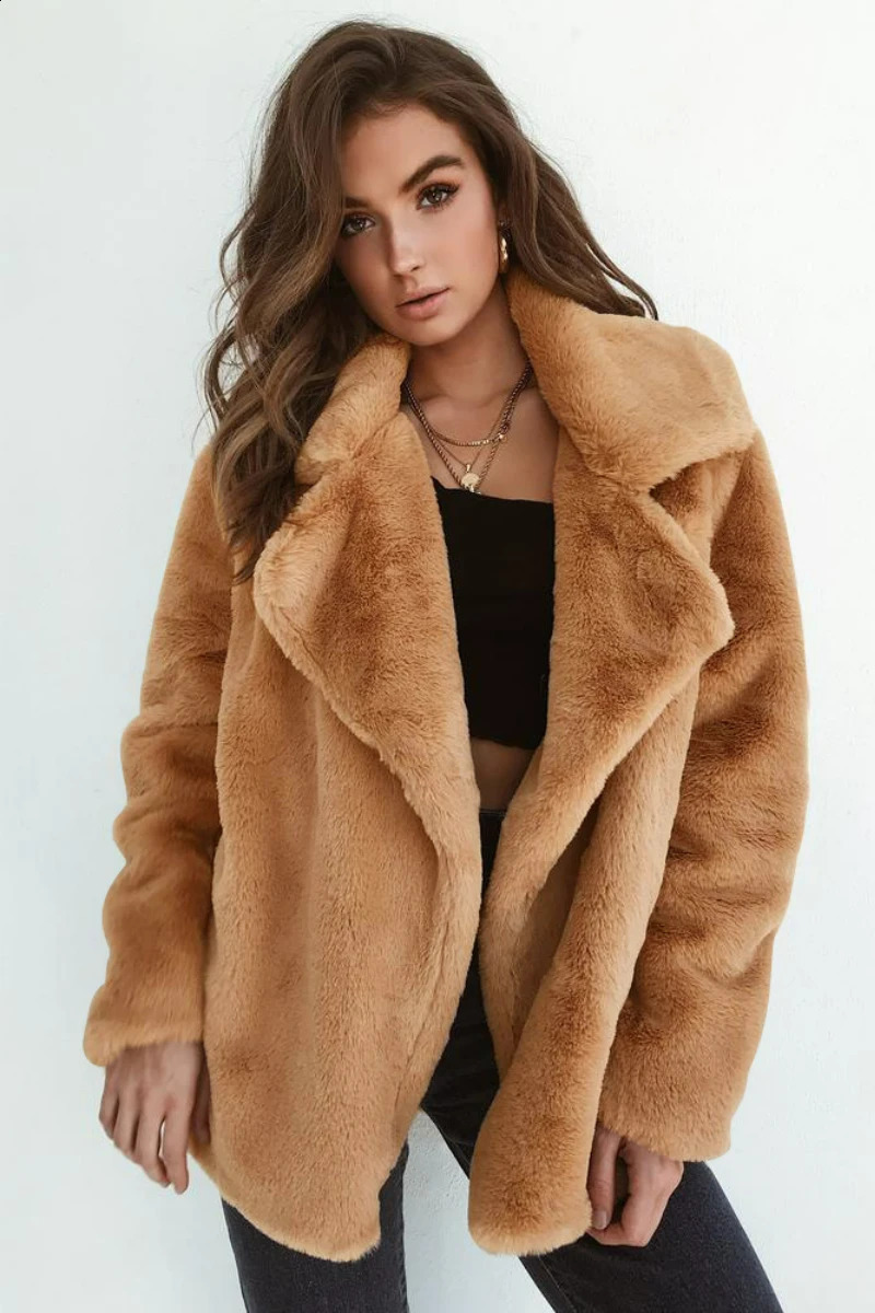 Womens Artificial Fur Elegant Brown Fury Coat Autumn Winter Warm Plush Teddy Coat Street Clothing Womens White Fur Fluffy Jacket 240827
