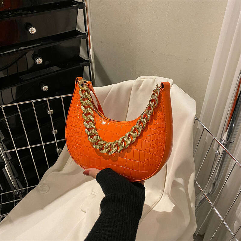 Solid color armpit for women 2024 new autumn trend western-style shoulder bag, casual chain crossbody bag bags