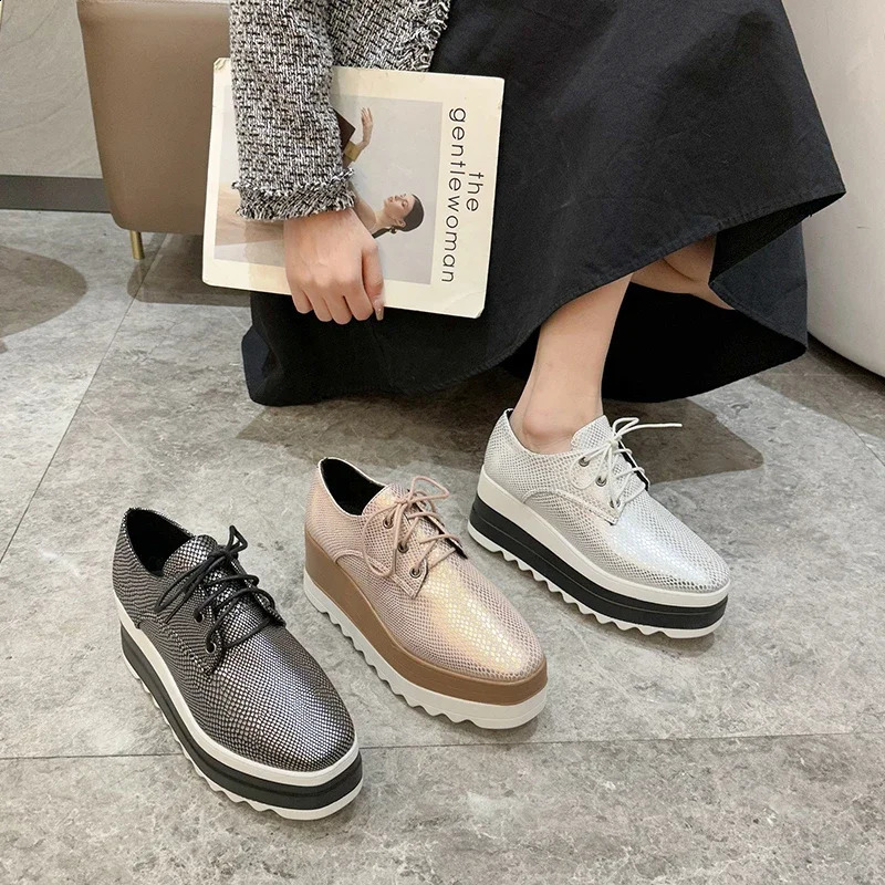 Womens platform wedge high heels casual lace outdoor shoes comfortable high heels low top sports shoes thick soles 240827