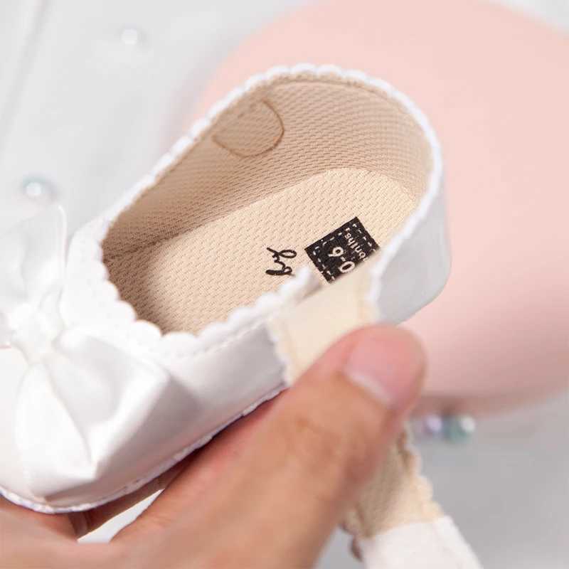 Baby shoes spring and autumn sweet princess shoes soft soled butterfly knot decoration apartment first step walker non slip leather shoes M240827