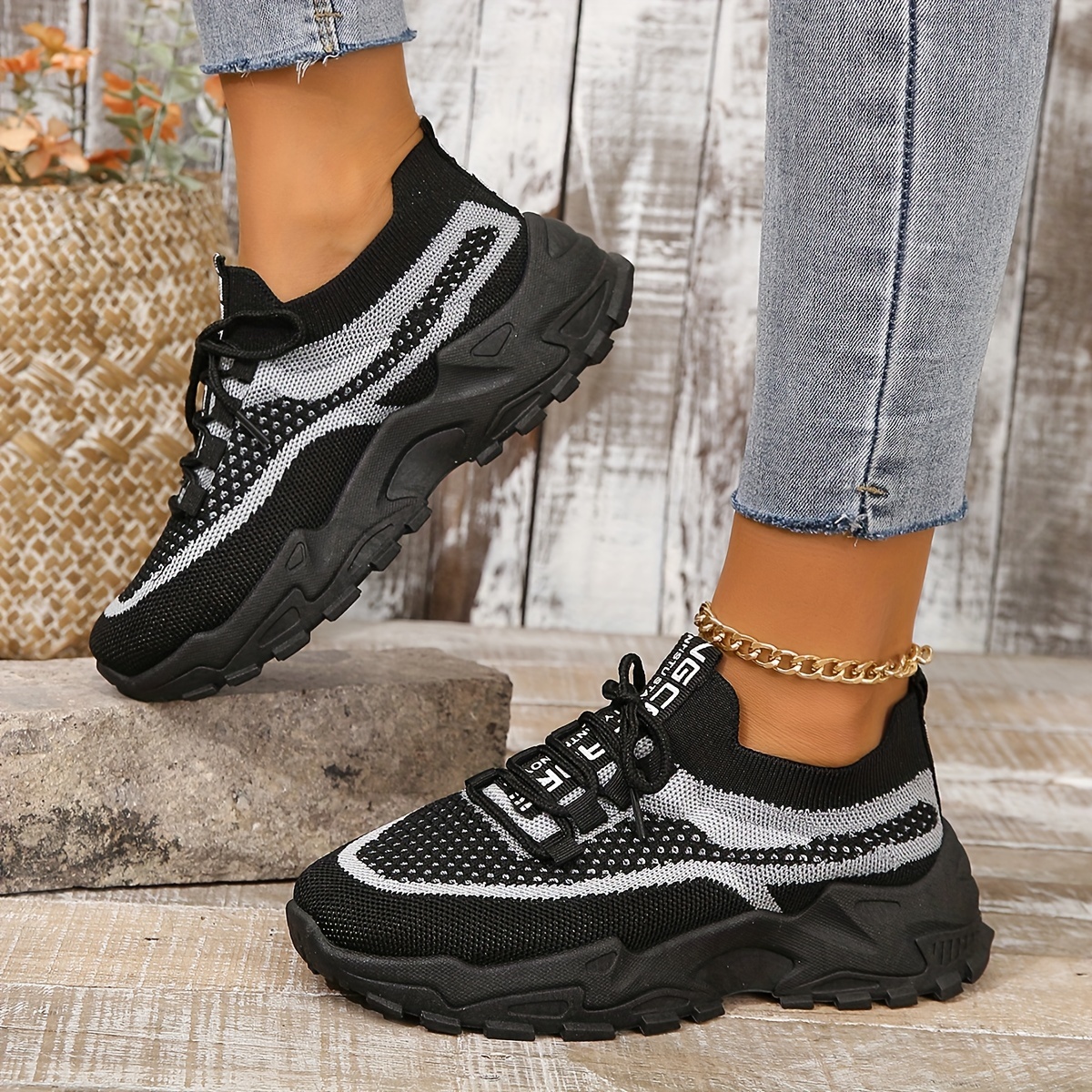 Comfortable Low-Top Breathable Mesh Platform Sneakers for Women - Lightweight, Casual, Lace-Up Design, Soft Insoles, Non-Slip Outsoles, Ideal for Outd