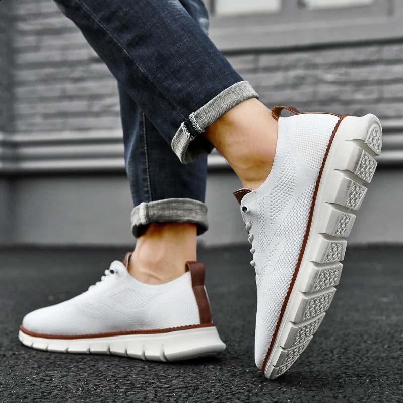mens sports shoes lightweight breathable casual flat shoes outdoor fashion comfortable dress shoes anti slip sports walking shoes 240827