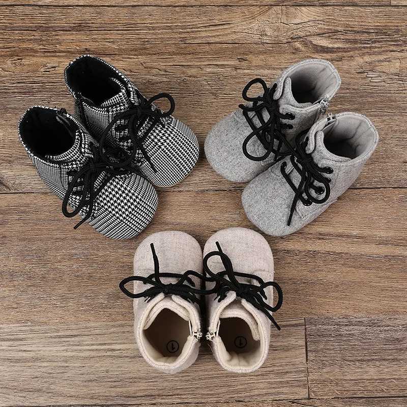 Classic baby shoes for boys and girls first step for newborns solid casual flat sports shoes baby cotton boots anti slip and warm walking shoes M24082