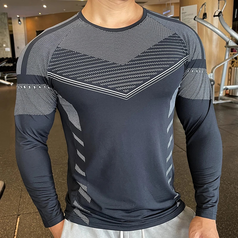 High quality running sweater mens fitness Tshirt long sleeved compression sports shirt top 240827