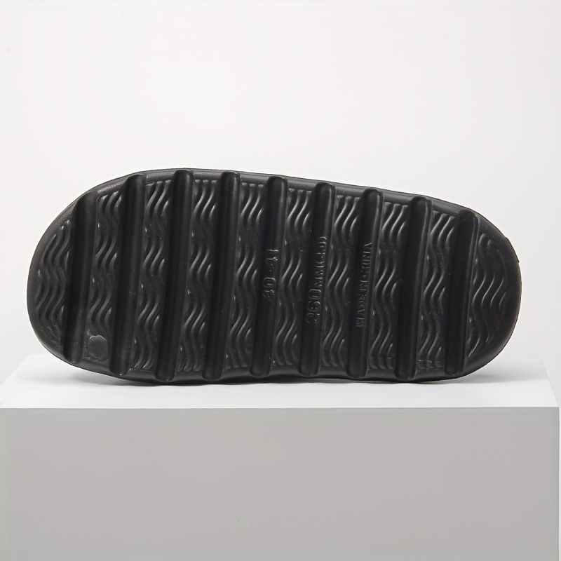 Designer Soft Slippers, Indoor And Outdoor Sandals, Anti Slip Design, Fashionable Shoes, Relaxing, Breathable, Lightweight Shoes