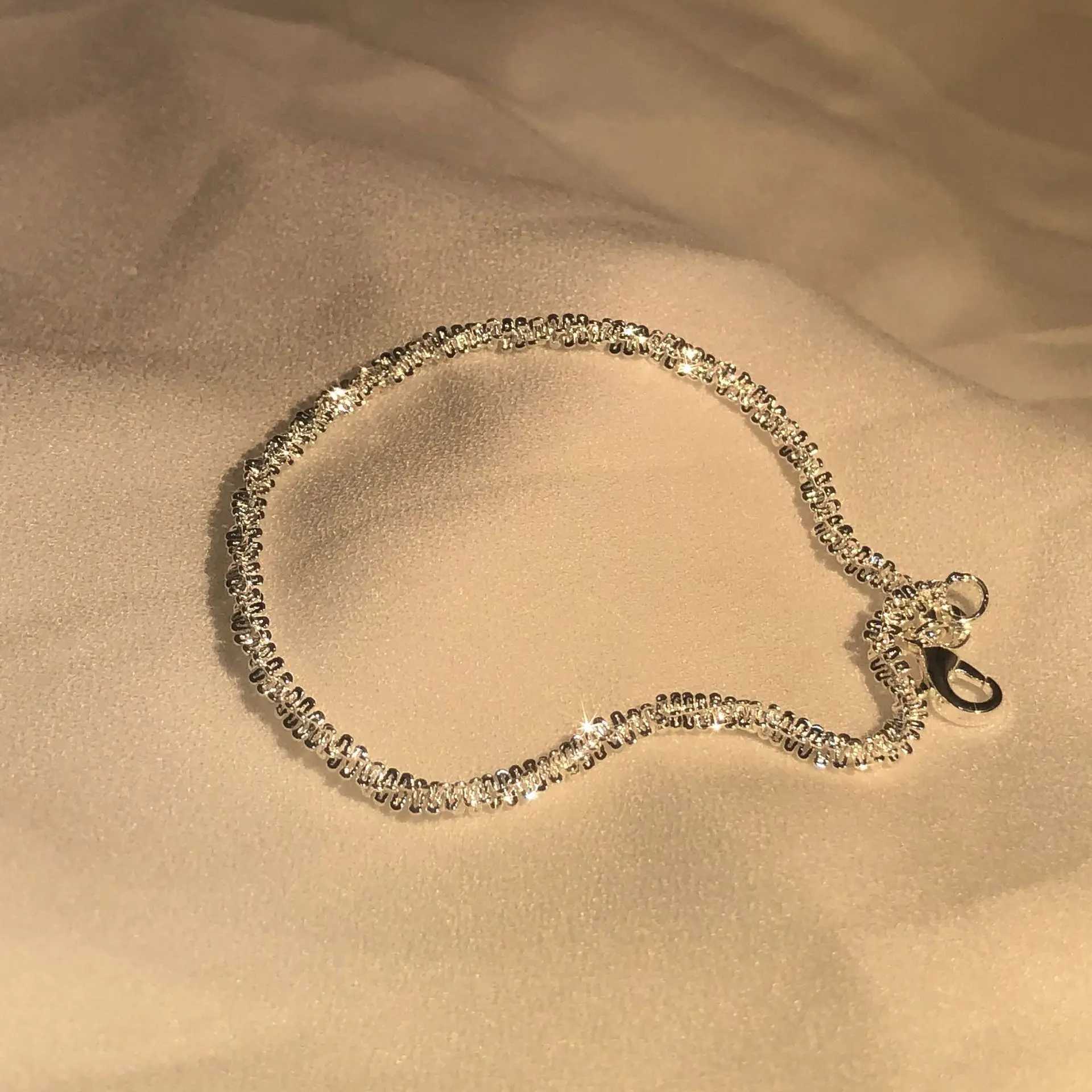 New 925 Sterling Silver Bracelet 1.5mm Shiny Bracelet For Your Wan Water Jewelry Gift X250129