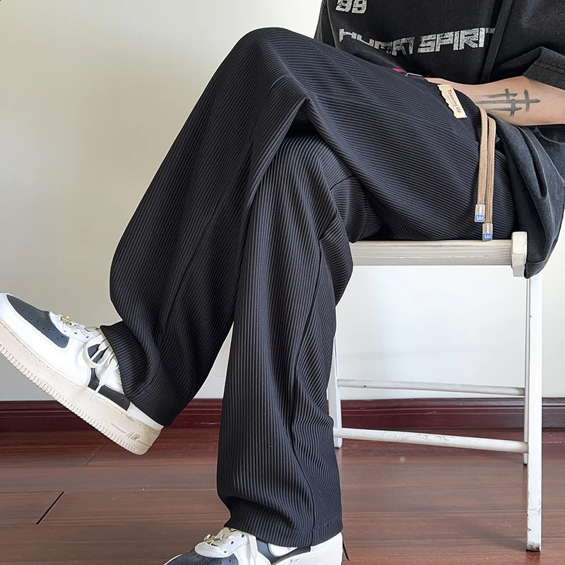 Summer Pleated Pants Men Fashion Casual Ice Silk Pants Men Streetwear Hip-hop Loose Straight Wide Leg Pants Mens Trousers M-3XL 240826