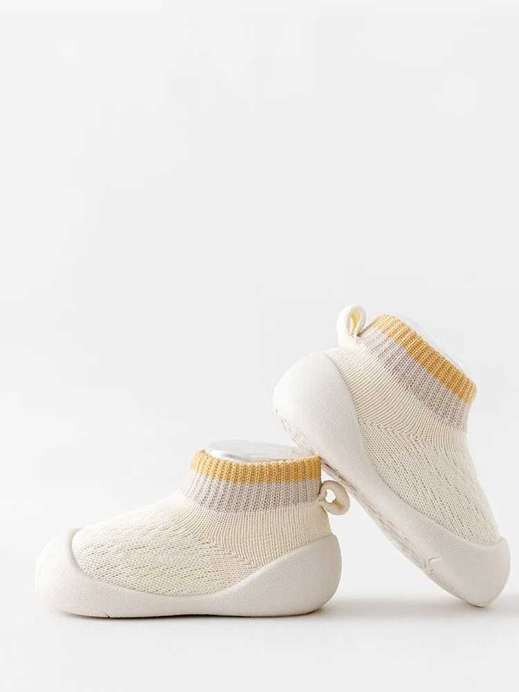 Baby Socks and Shoes Autumn New Anti slip Childrens Soft soled Shoes Socks Baby Boys and Girls Floor Childrens Walking Shoes Socks M240827