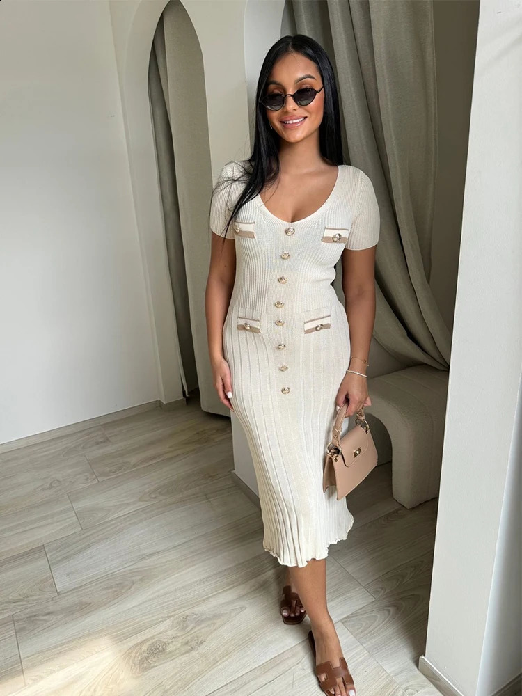 Womens Knitted Short Sleeve Dress Summer Fashion V-neck Casual Long Dress 2024 Elegant Slimming Long Dress 240827