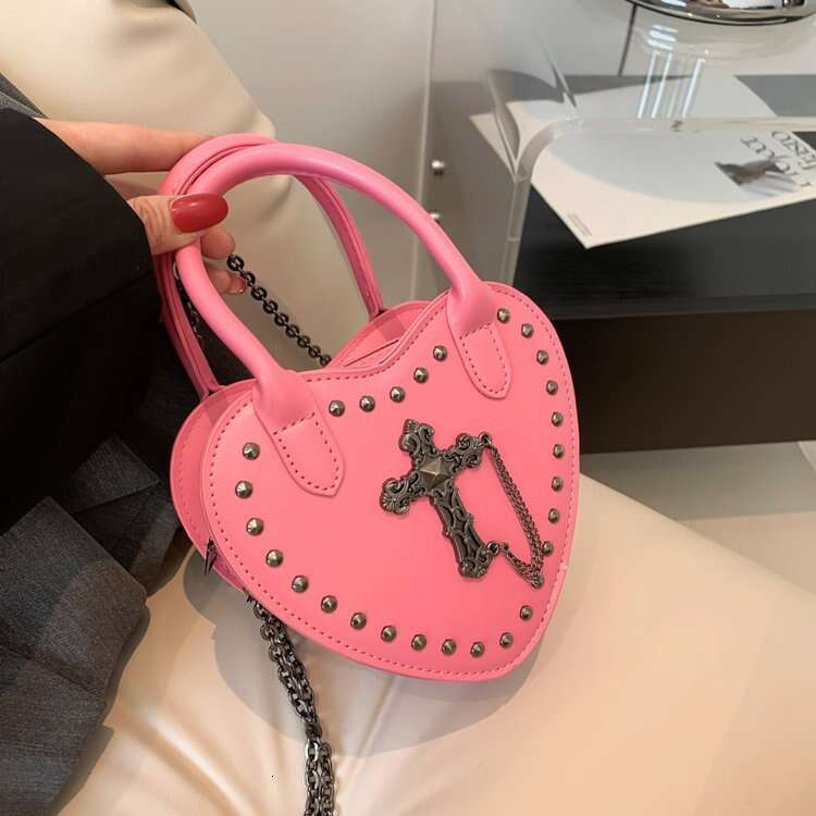 Sweet Cool 2024 New Fashion Love Handheld Chain Women's Gothic BagS Bag