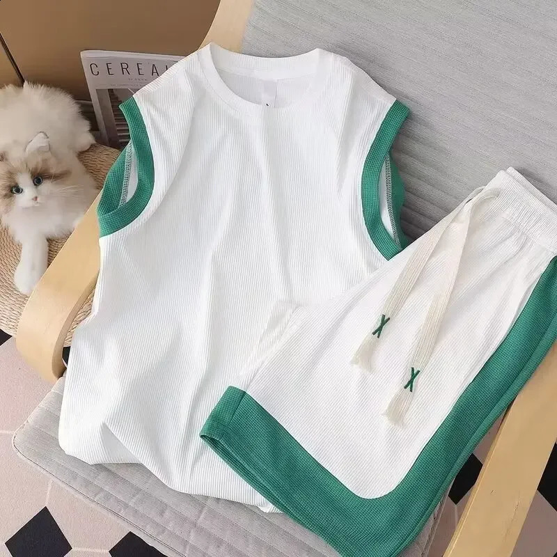 Summer Cool Mens Sportswear 2-piece Set Casual Shorts Tank Top Fashion Mens Wear 240827