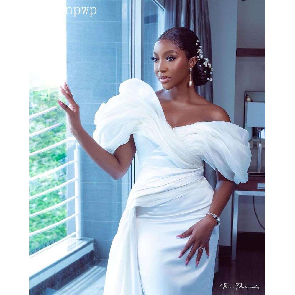 Mermaid African White Wedding Dresses Off Shoulder Sweep Train Pleats Covered Button Chapel Bridal Gowns Robes De Mariage