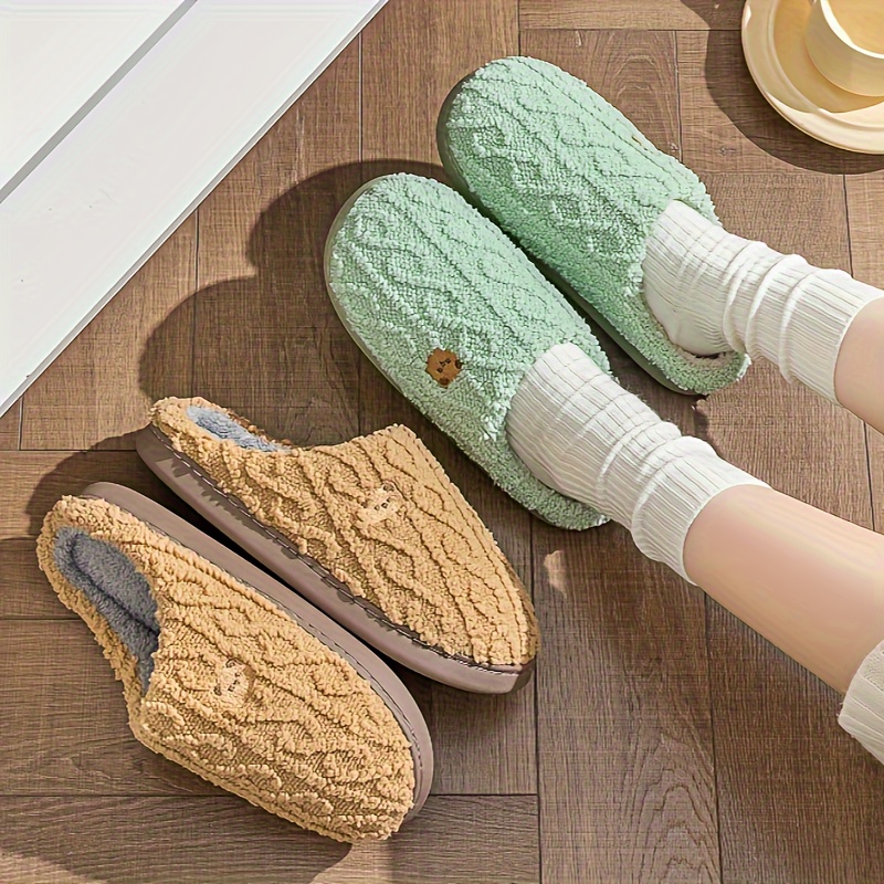 Super soft bear pattern plush slippers - super cute and warm, easy on and off for cozy winter nights - luxury flat plush shoes perfect for home and be