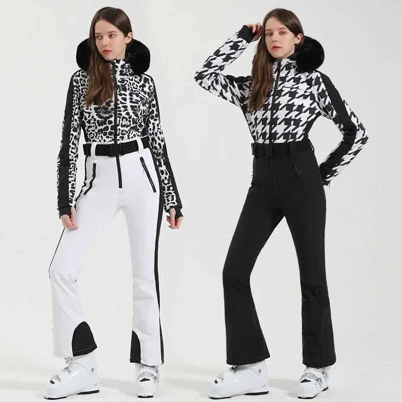 Skiing Suits Winter One Piece Ski Suit Women Outdoor Snowboard Warm Jumpsuit Ski Set Snow Overalls Thickened Windproof Waterproof Clothing H240826