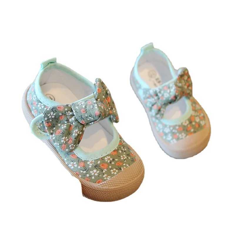Zapatillas baby walking shoes cute girls canvas shoes autumn new breathable baby shoes soft soled childrens sports shoes baby supplies M240827